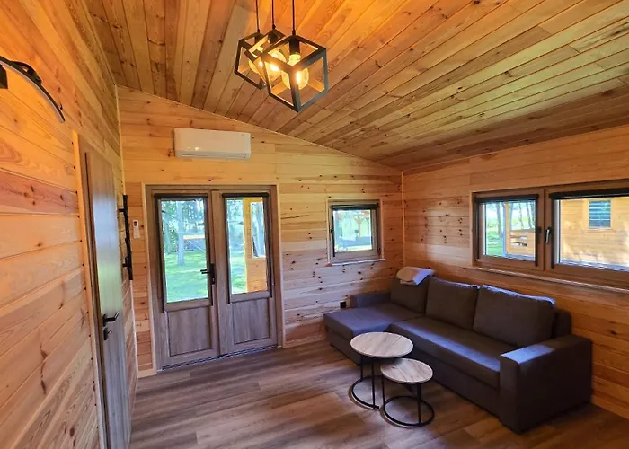 Holiday home Pod Olchowym Dachem Lubie